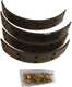 garnitures de machoires de frein � riveter, freins avant sur Renault 4L, Longueur 2x 240mm + 2x 180mm. Largeur 35mm, �paisseur 4,6mm. R1120 > 1123, R3-R4-4L � partir de 07.1966. R2102 > 2104 Fourgonnette � partir de 03.1966. | Artnr: 84277 | Der Franzose - www.franzose.de